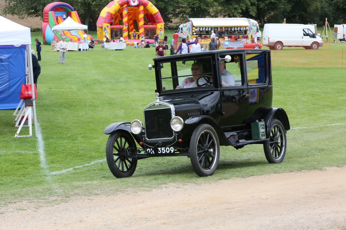 Cowley Classic Car Show Cutteslowe Park 2017 Cowley Classic Car Show